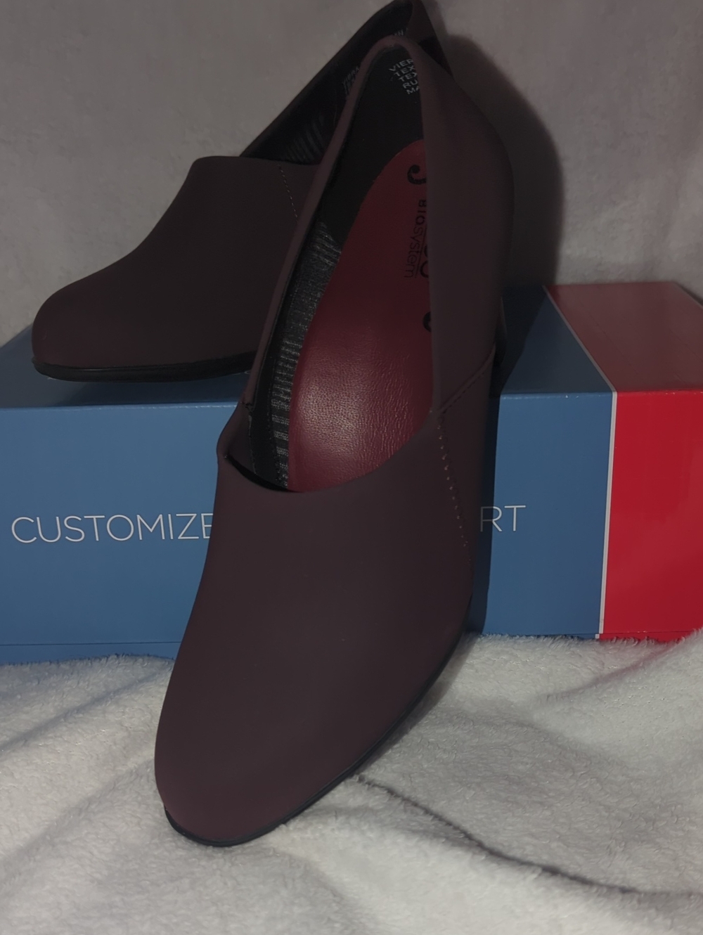 Abeo Women's Slip-On Heels — Plum. Brand New. Size 8.5